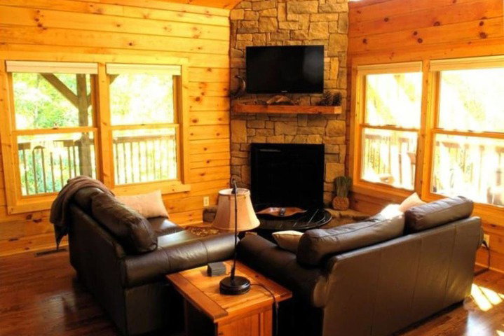 Whipkins Cove Beautiful 3 Bd Lakefront Getaway - thumb 6