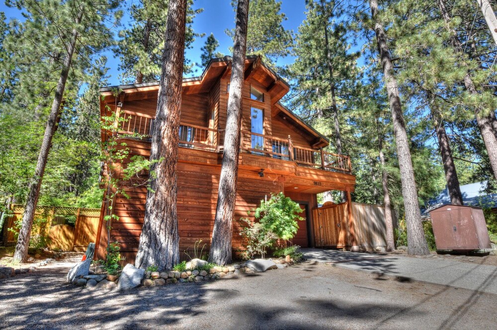 Rocky Retreat - thumb 1