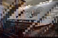 Stunning 5br/3.5ba House in La Jolla