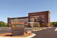 La Quinta Inn  Suites by Wyndham Braselton