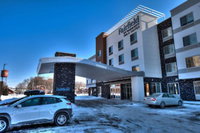 Fairfield Inn  Suites by Marriott Minneapolis North