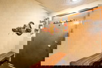 Mt. Baker Lodging Condo 59  FRPL W/D Sleeps 6 by MBL