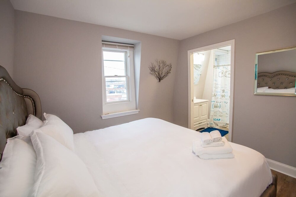 Luxe 4BR 3 Bath North End & Faneuil Hall - thumb 6