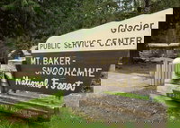 Mt. Baker Lodging Cabin 97 Lakeside Dock Sleeps 6 by MBL