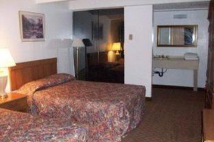 Travel Inn - thumb 2