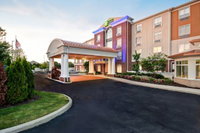 Holiday Inn Express  Suites Schererville an IHG Hotel