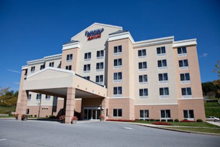Fairfield Inn & Suites By Marriott Bedford - thumb 0