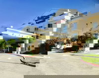 Fairfield Inn  Suites Sacramento Airport Natomas