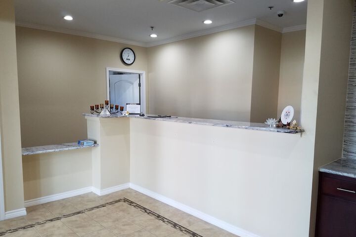 Luxury Inn & RV Park - thumb 4