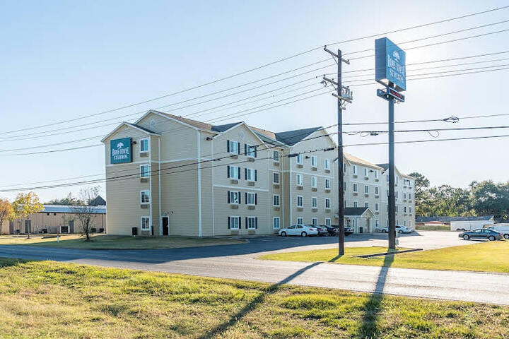 Home Towne Studios Alexandria La - thumb 4