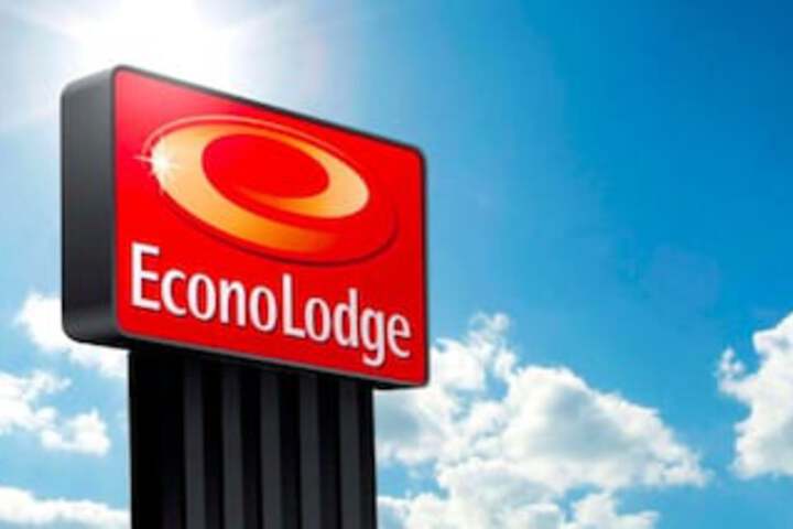 Econo Lodge - thumb 0