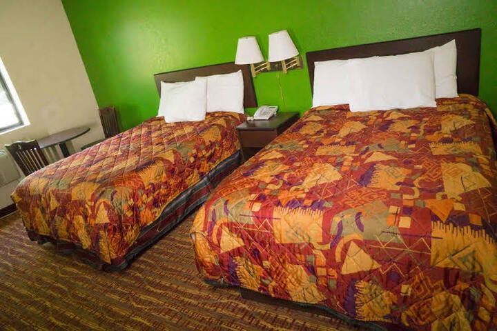 Americas Best Inn Benton - thumb 5