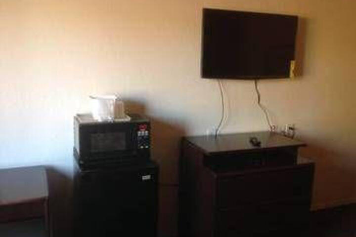 Americas Best Inn Benton - thumb 2