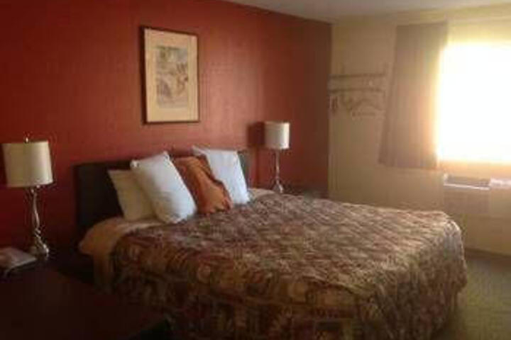 Americas Best Inn Benton - thumb 6