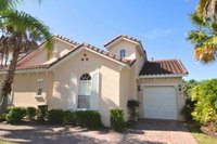 T109BD Tuscan Sunset 3 Br villa by RedAwning