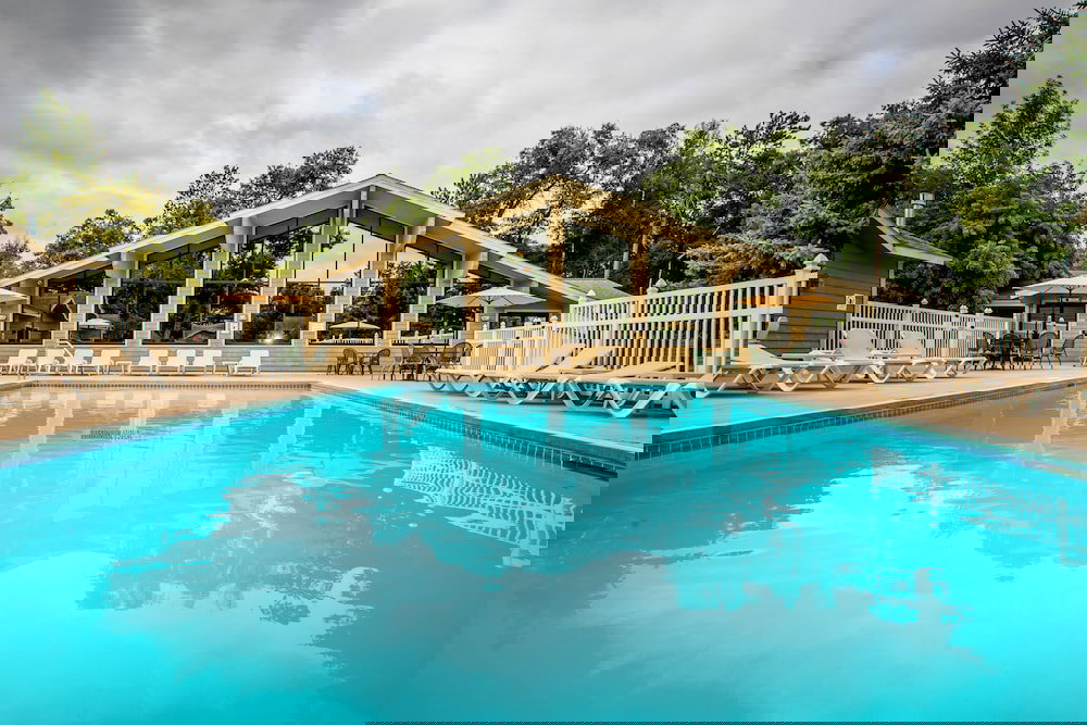 Kavanaugh's Sylvan Lake Resort - thumb 6