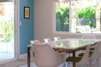 Alexanders Blue Hawaiian