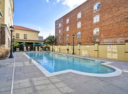 Hampton Inn & Suites Savannah Historic District