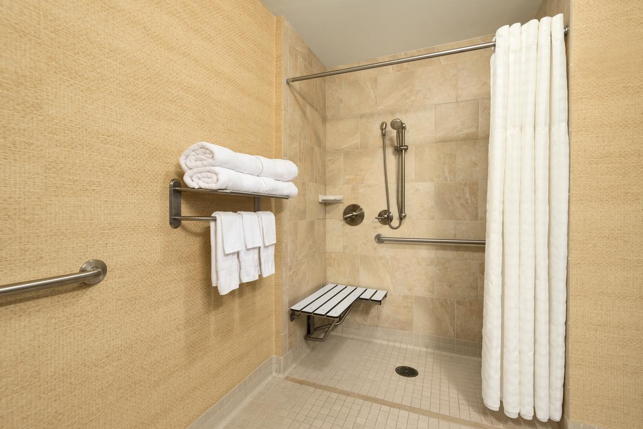 Embassy Suites Savannah Historic District - thumb 5