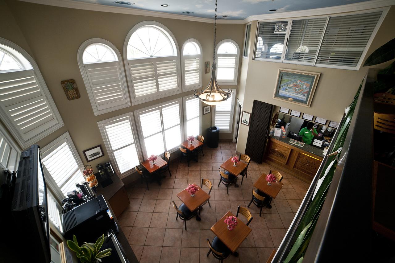 DeSoto Beach Gardens - thumb 11