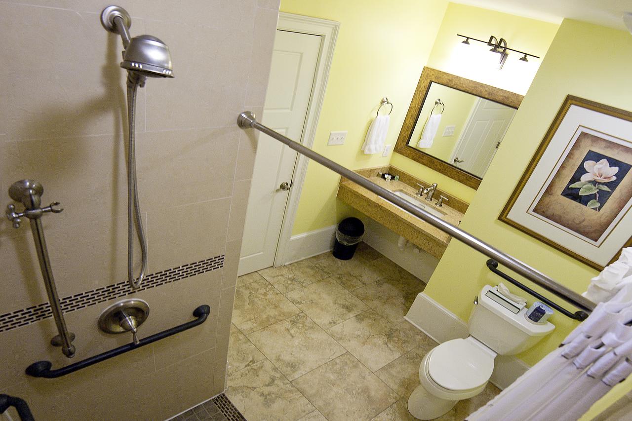 DeSoto Beach Gardens - thumb 3