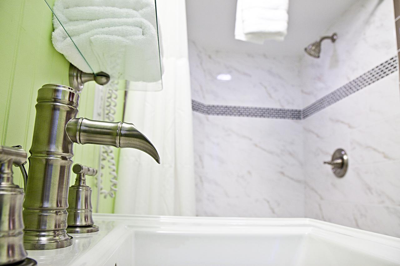 DeSoto Beach Gardens - thumb 7