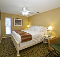 DeSoto Beach Bungalows - Accommodation Michigan