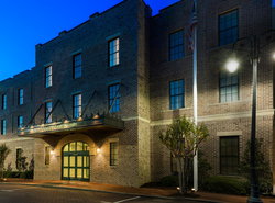 Residence Inn Savannah Downtown Historic District