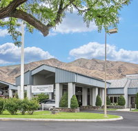 Quality Inn  Suites Conference Center Clarkston - Accommodation Michigan