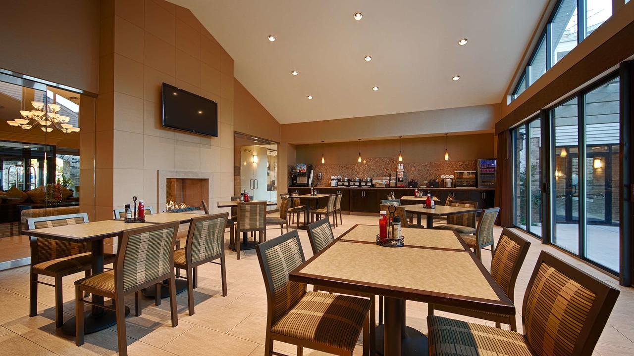 Best Western Plus Antioch Hotel & Suites - thumb 5