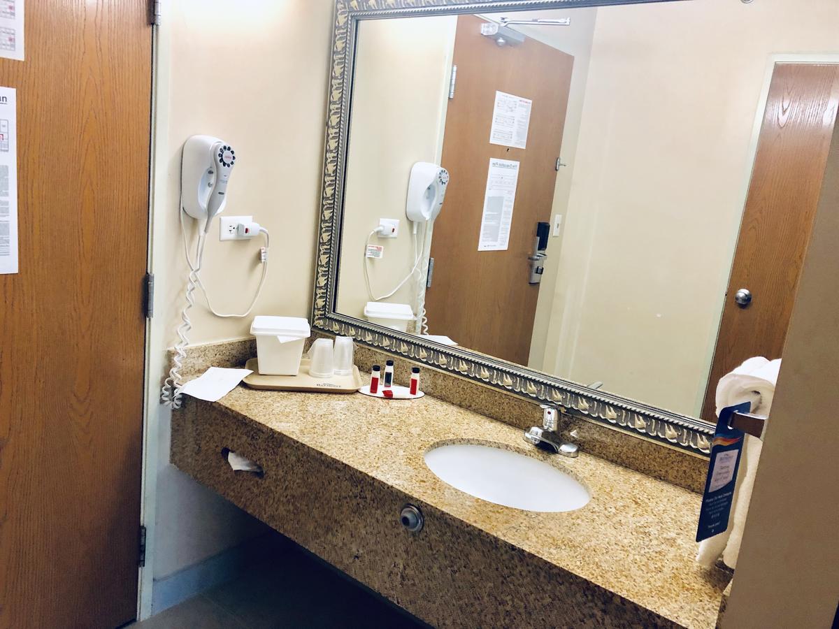 Baymont By Wyndham Gurnee - thumb 15