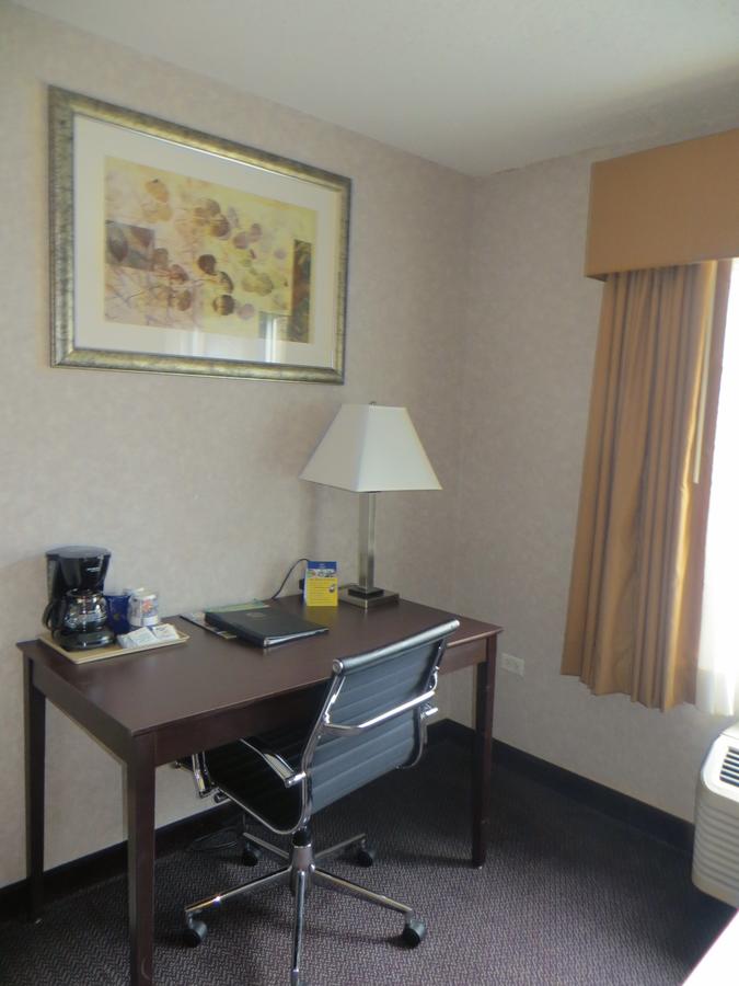 Baymont By Wyndham Gurnee - thumb 44