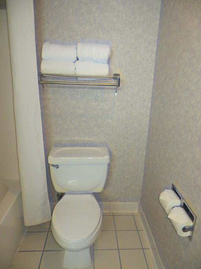 Baymont By Wyndham Gurnee - thumb 39