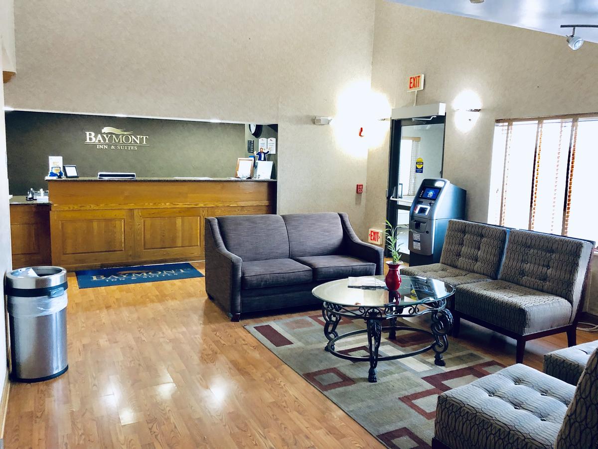 Baymont By Wyndham Gurnee - thumb 2