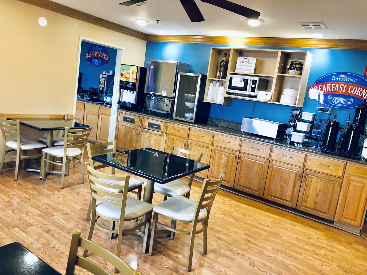 Baymont By Wyndham Gurnee - thumb 8