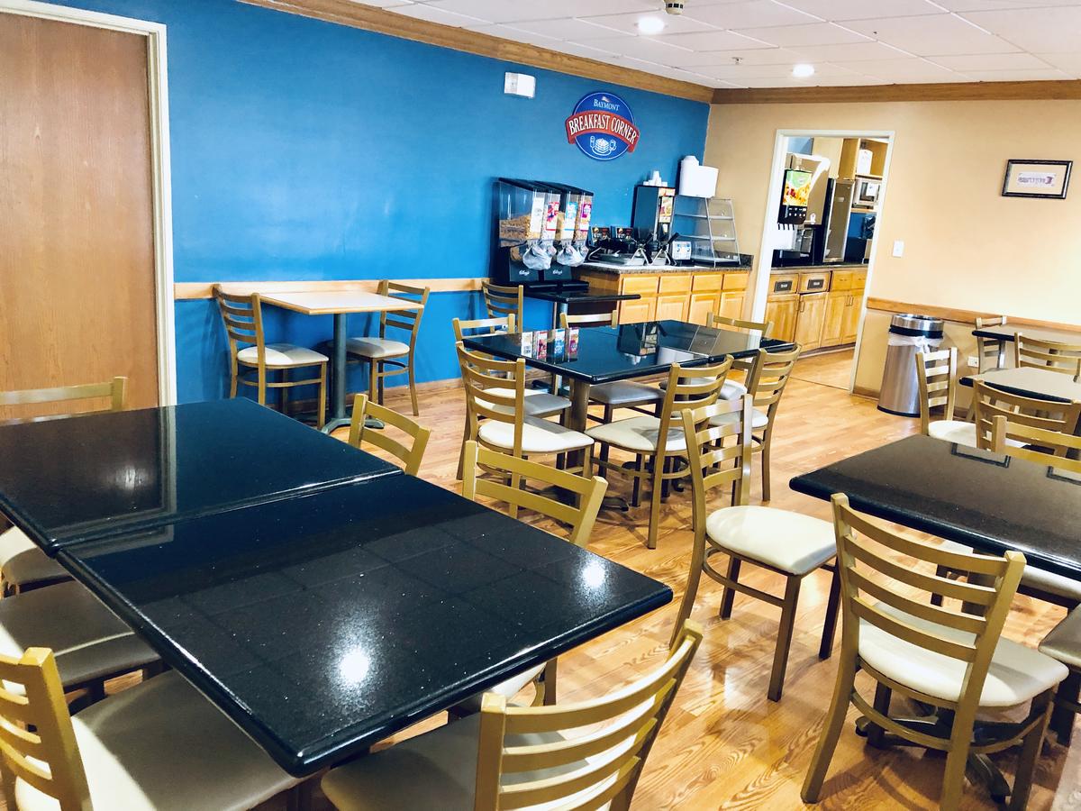 Baymont By Wyndham Gurnee - thumb 9