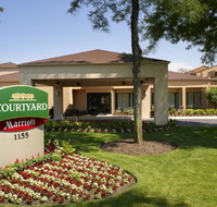 Courtyard by Marriott Chicago Naperville - Accommodation Michigan