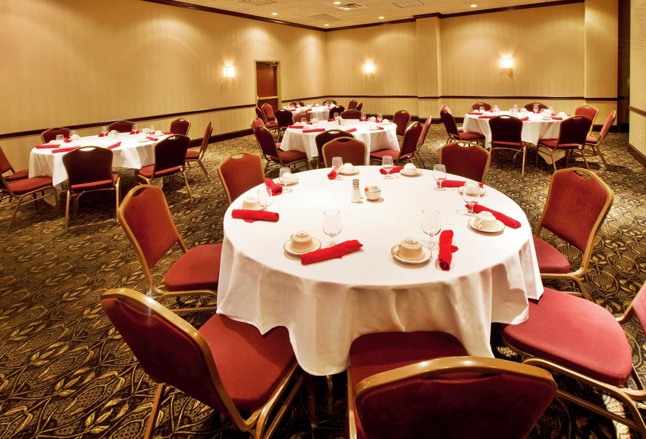 Holiday Inn Lafayette-City Centre - thumb 17