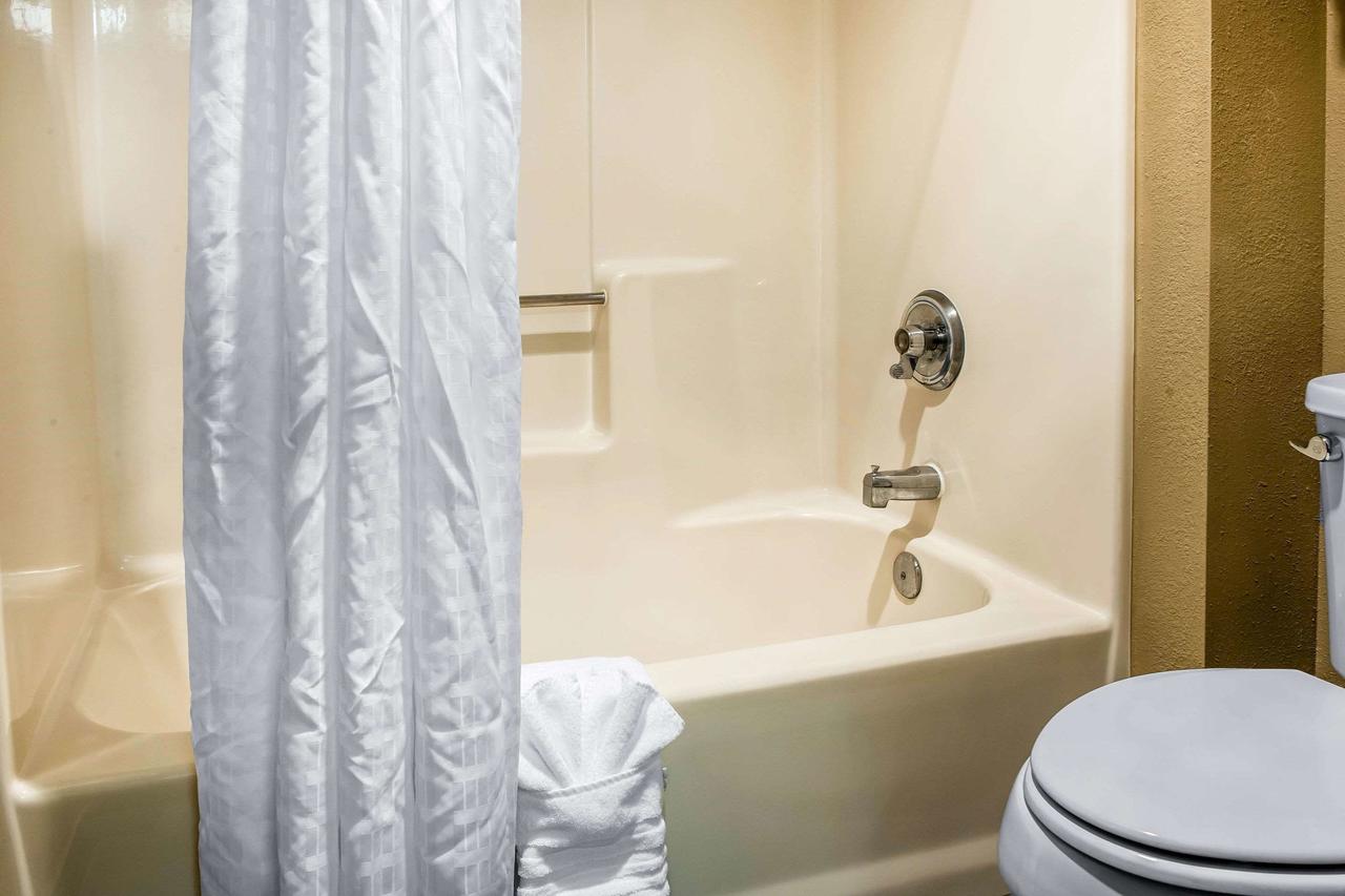 Comfort Inn Fort Wayne - thumb 13