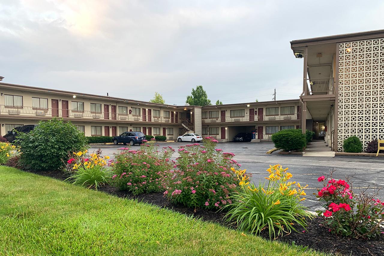 Campus Inn - thumb 21