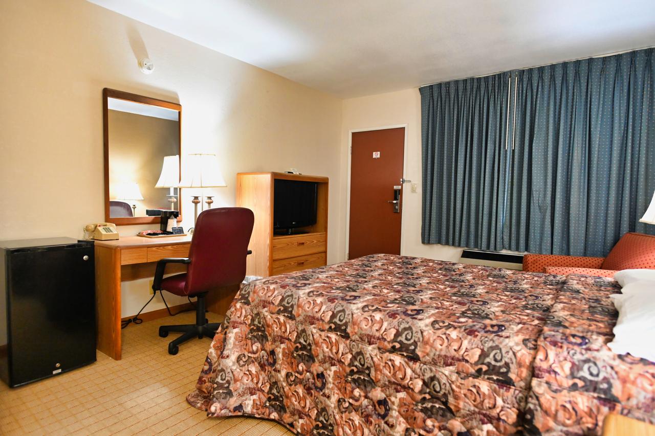 Campus Inn - thumb 7