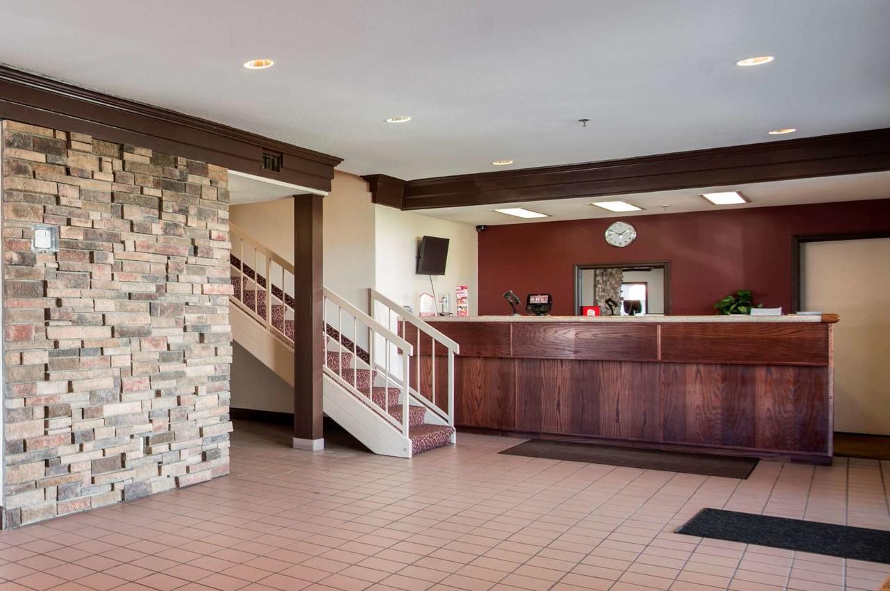 Red Roof Inn Fort Wayne - thumb 20