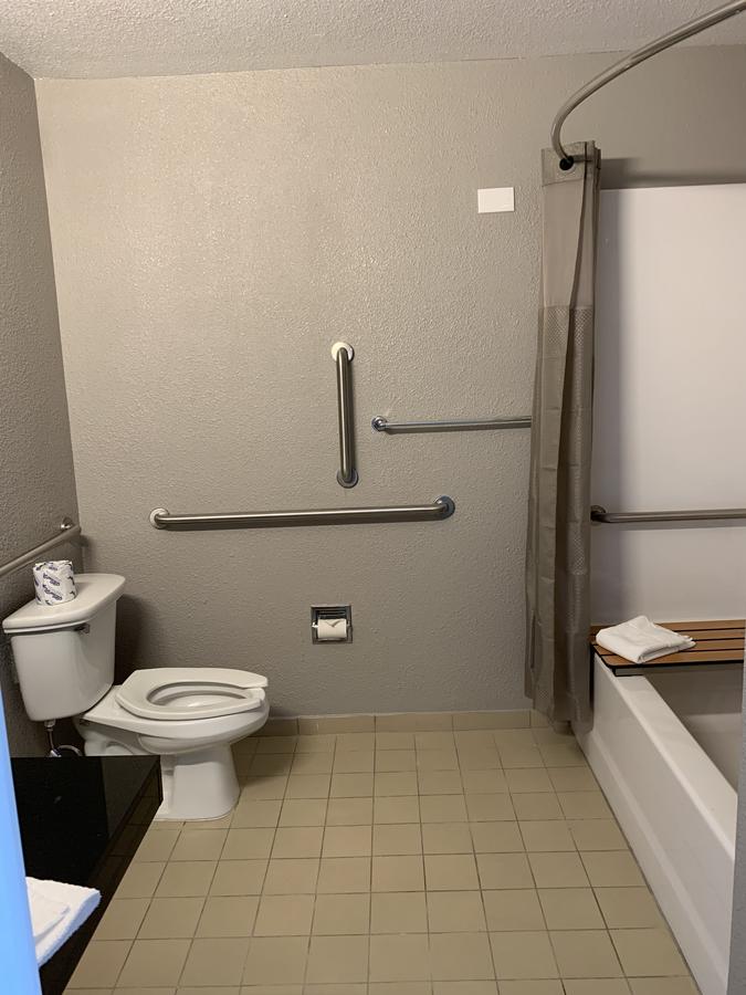 Motel 6 Fort Wayne - thumb 32