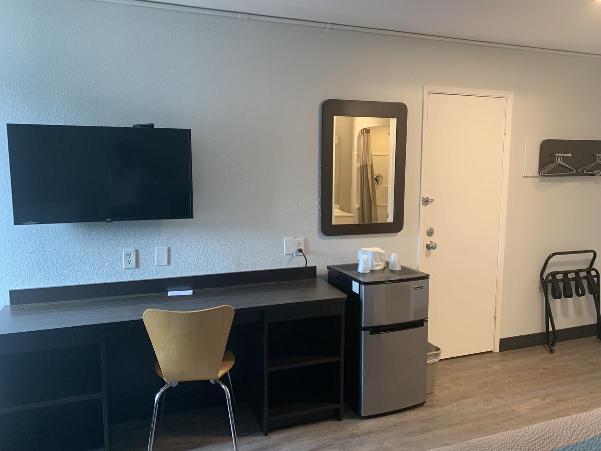 Motel 6 Fort Wayne - thumb 20