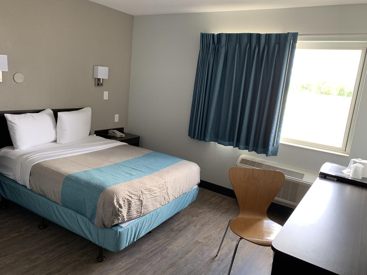 Motel 6 Fort Wayne - thumb 21