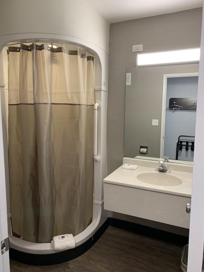 Motel 6 Fort Wayne - thumb 14