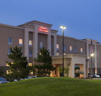Hampton Inn  Suites Davenport - Accommodation Michigan