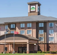 Wingate by Wyndham Bowling Green - Accommodation Michigan