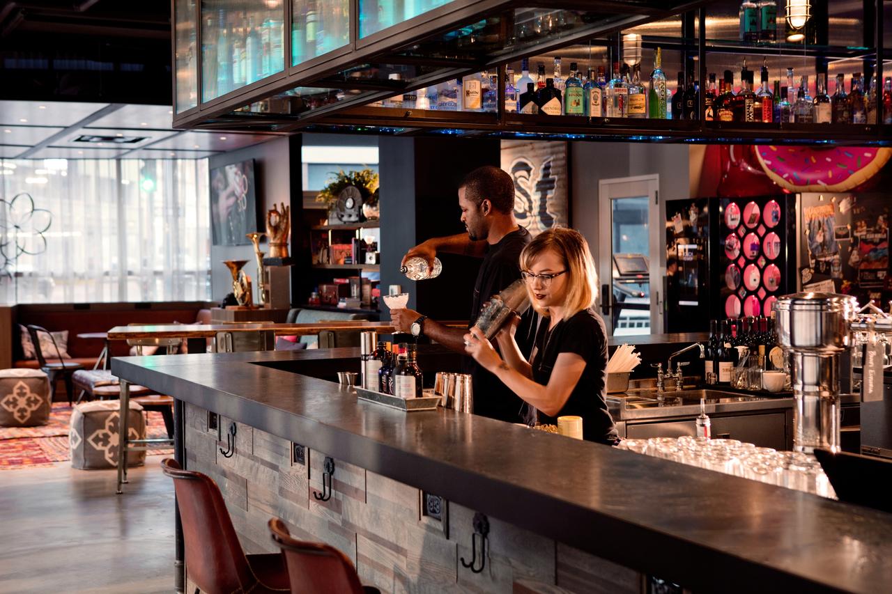 MOXY New Orleans Downtown/French Quarter Area - thumb 8