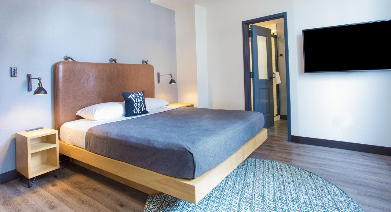 MOXY New Orleans Downtown/French Quarter Area - thumb 7